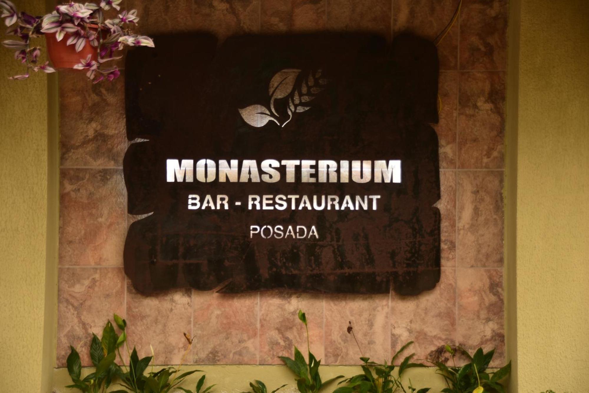 Mindo Monasterium Hotel Luaran gambar